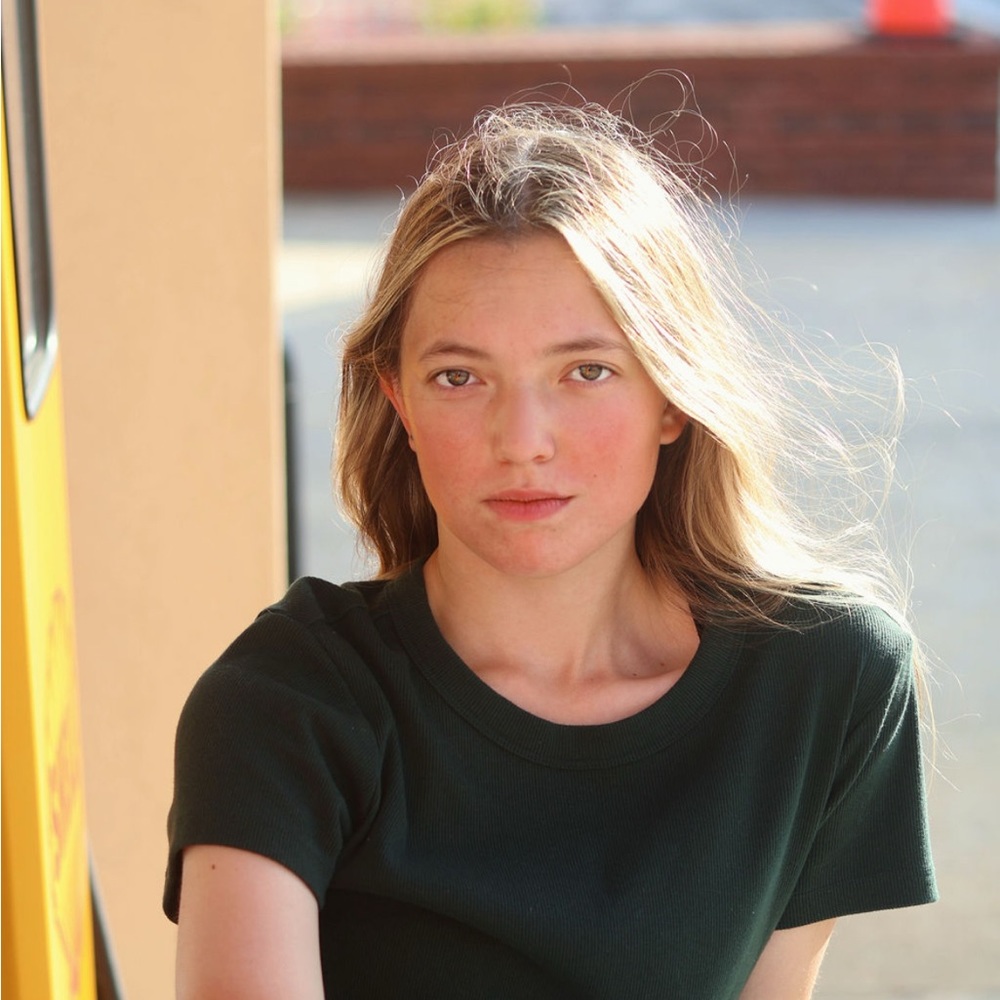 Meet your Posher, Ally